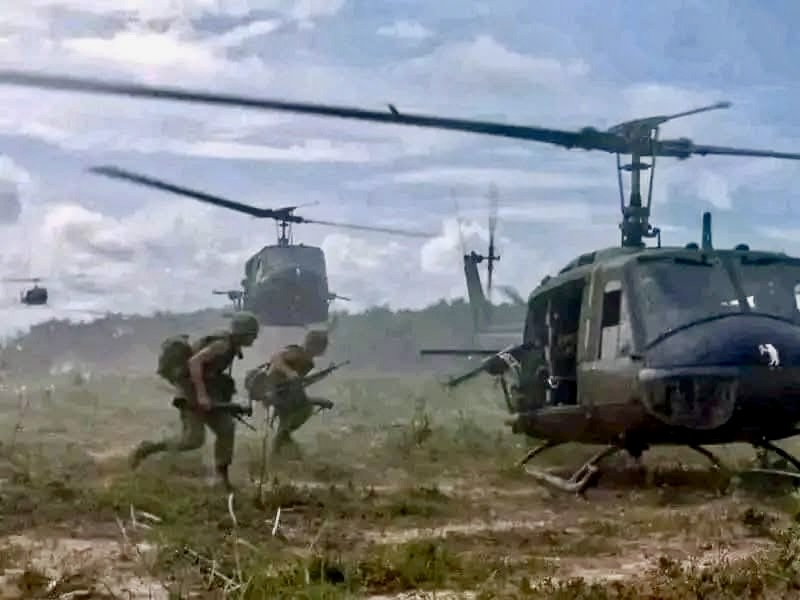 Vietnam Veterans-Helicopters 1967